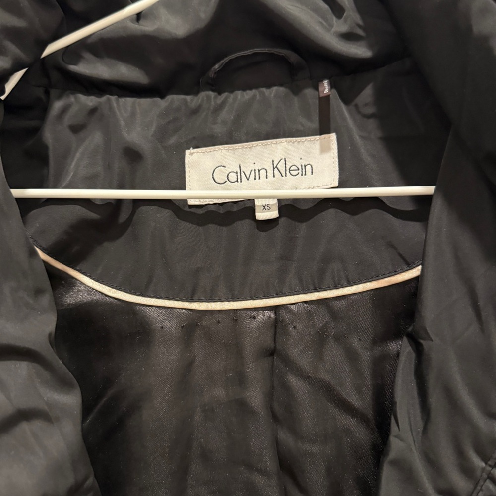 Calvin Klein Puffer - image 5